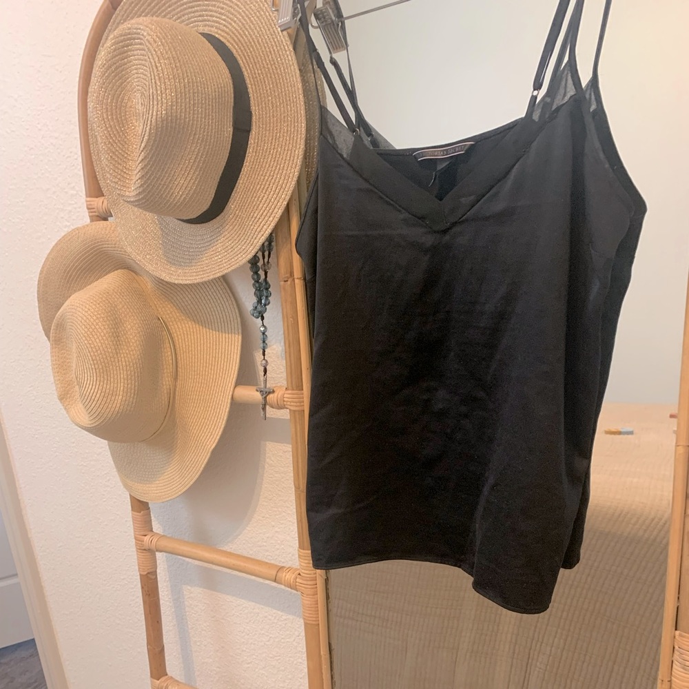 FREE with any purchase Victoria’s Secret sleeping Top